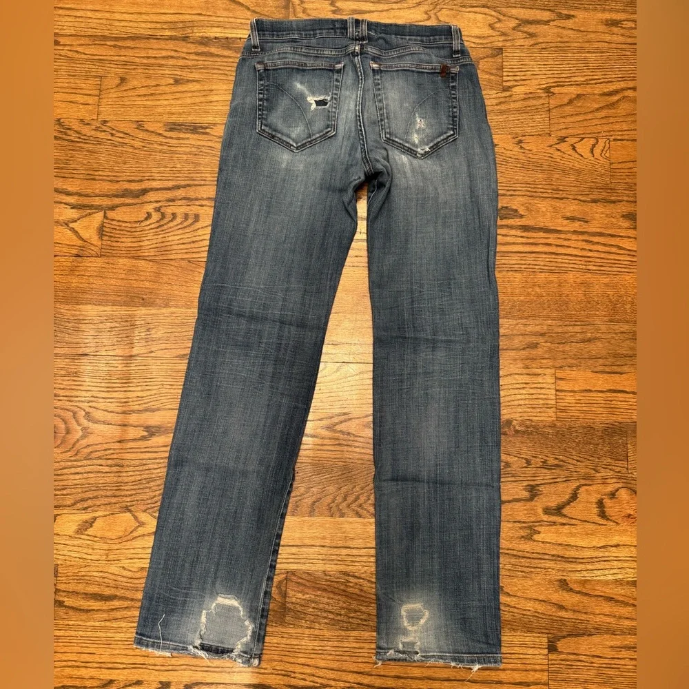 Joe's Jeans The Classic Indigo Straight Fit Distressed Denim, size 30